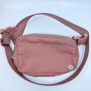 lululemon athletica Dusty Rose Crossbody Bag